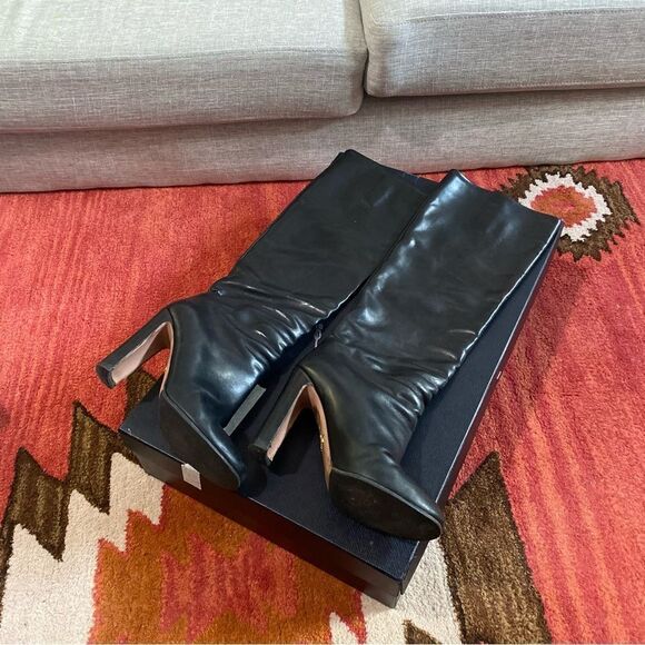Prada Made in Italy Black Leather Knee-High Boots Size 39 Heeled - Picture 7 of 12